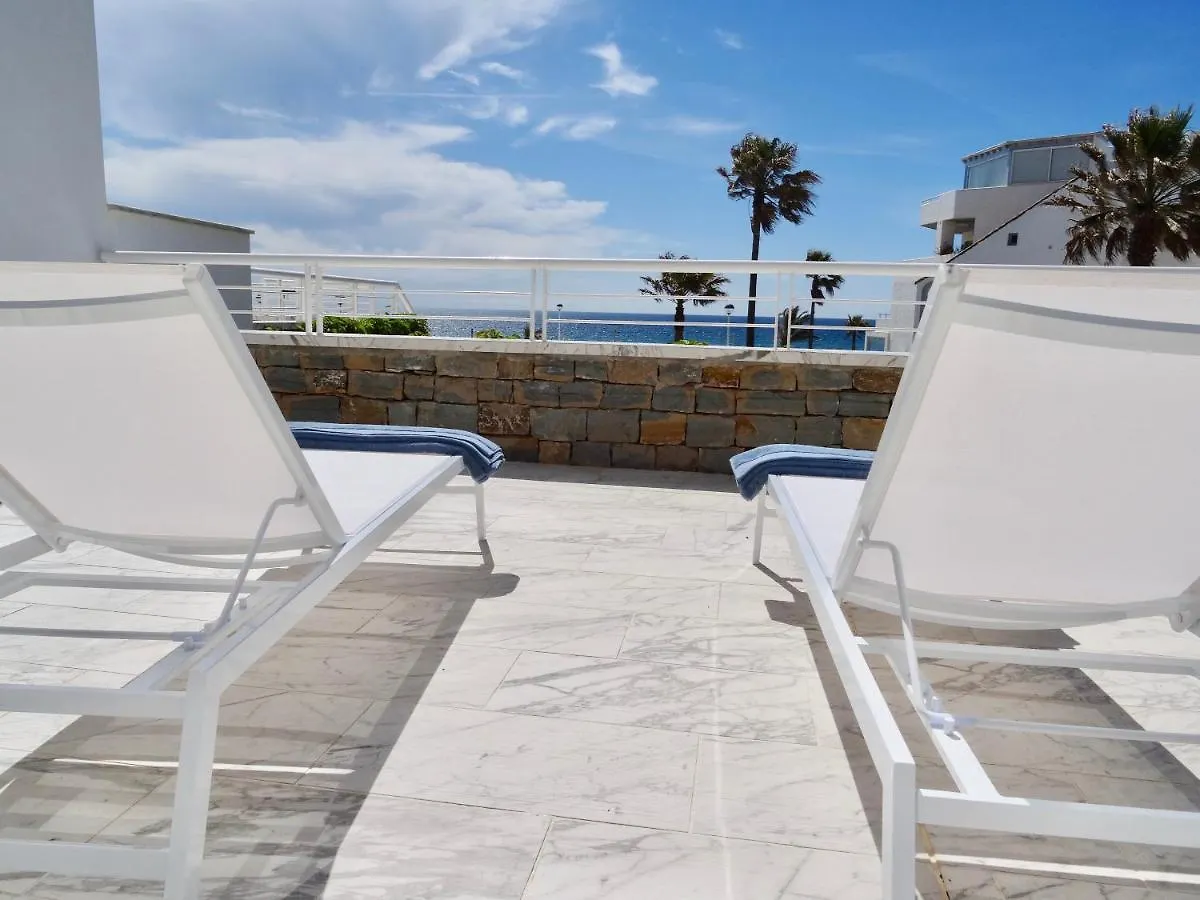 B1 Casares Del Mar - Large Terrace Beachfront Views Bahia de Casares