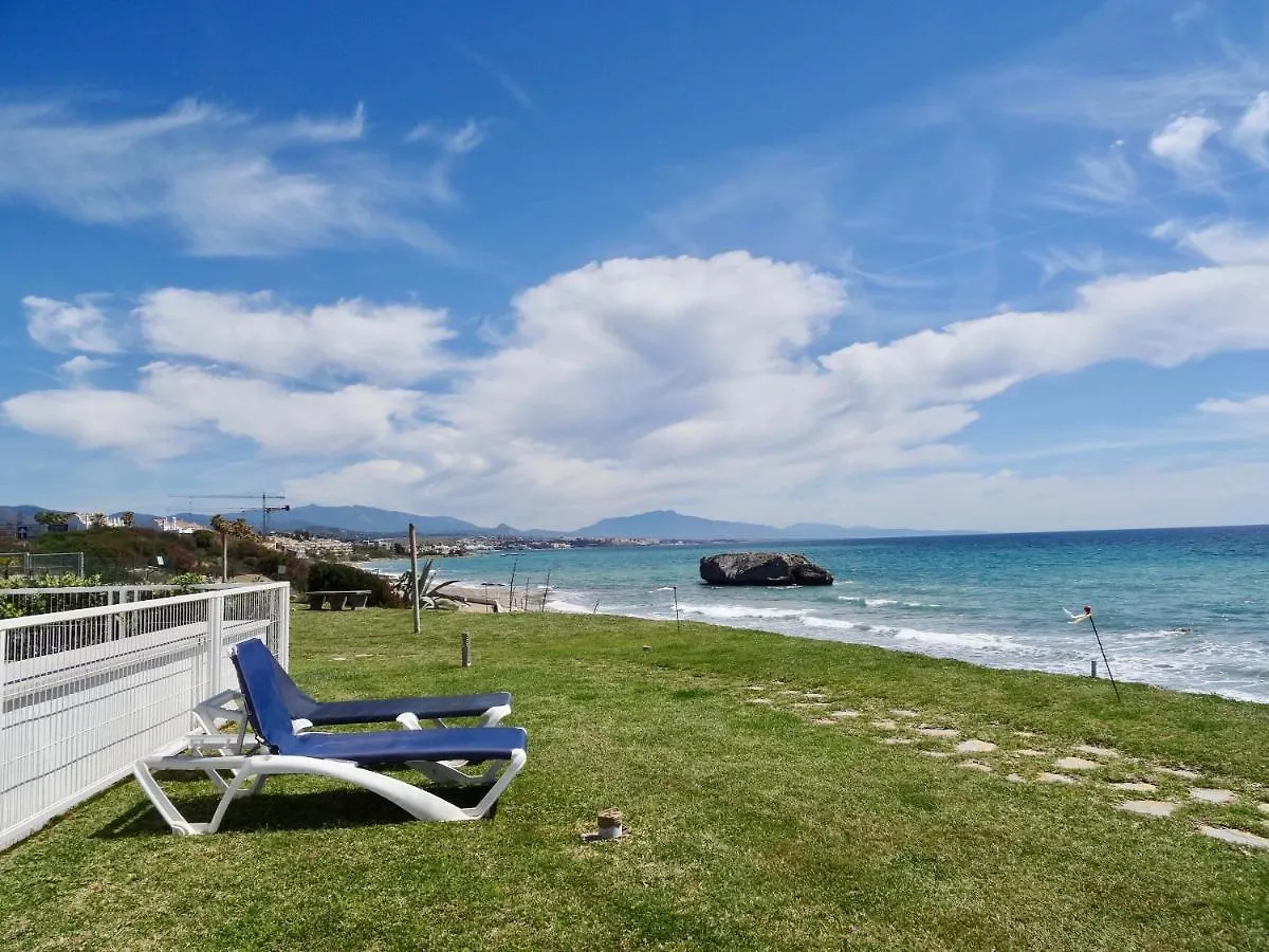 B1 Casares Del Mar - Large Terrace Beachfront Views Bahia de Casares